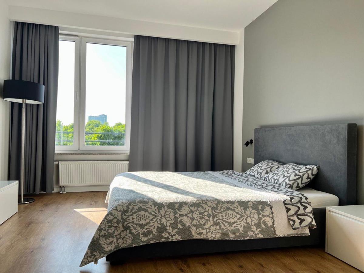 K22 Slawinska 503 Sun-City Apart Varsovia Exterior foto